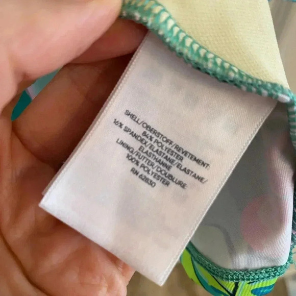 Lands End Girls UPF 50 Tropical Swim Rash Gaurd - Picture 4 of 6